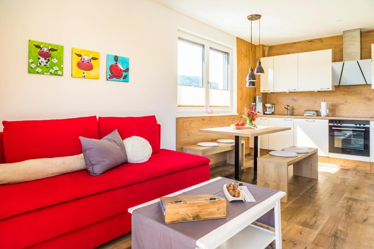 Apartment Motzenhof - Stadtnaehe Salzburg - Modernes Bauernhoferlebnis Inklusive Adnet Luaran gambar