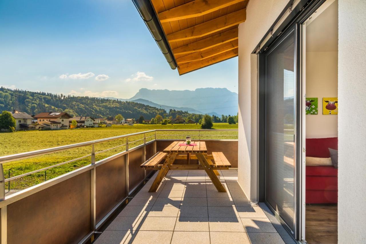 Apartment Motzenhof - Stadtnaehe Salzburg - Modernes Bauernhoferlebnis Inklusive Adnet Luaran gambar
